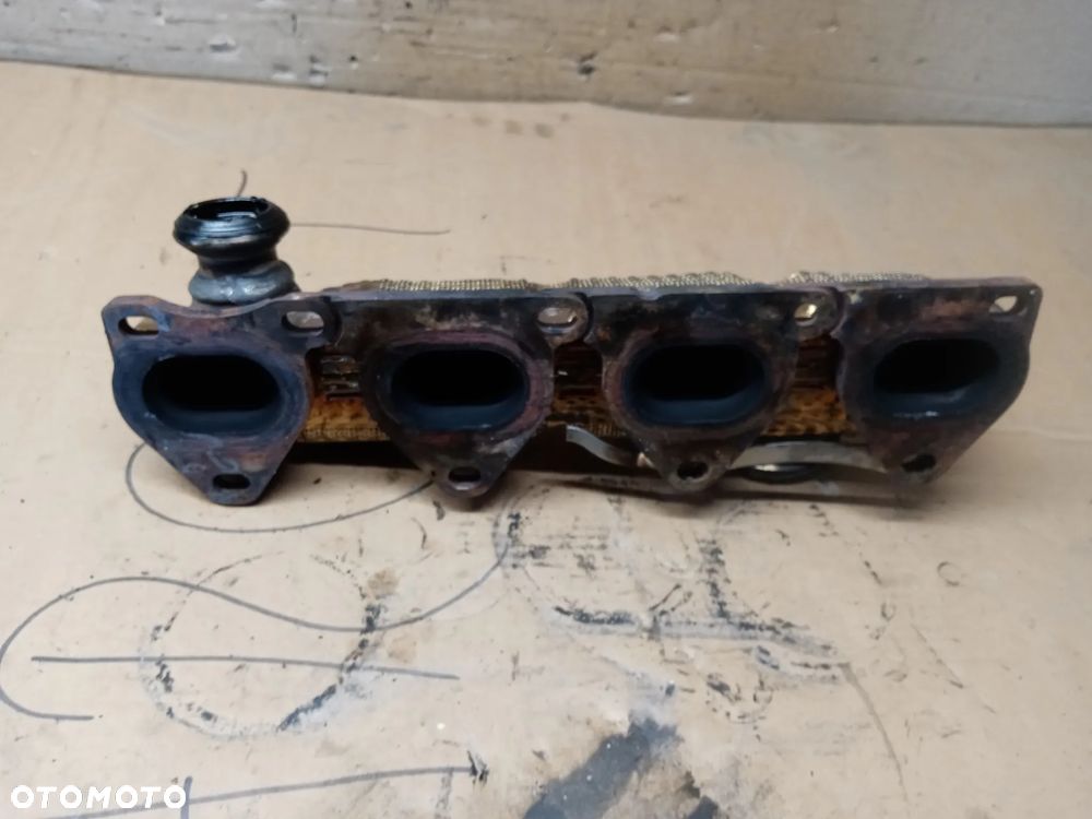 Kolektor wydechowy Mercedes E-Klasa W213 2.0 CDI - 3