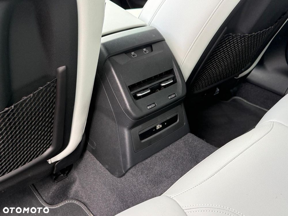 Audi A5 Avant TDI mHEV Quattro S tronic - 23