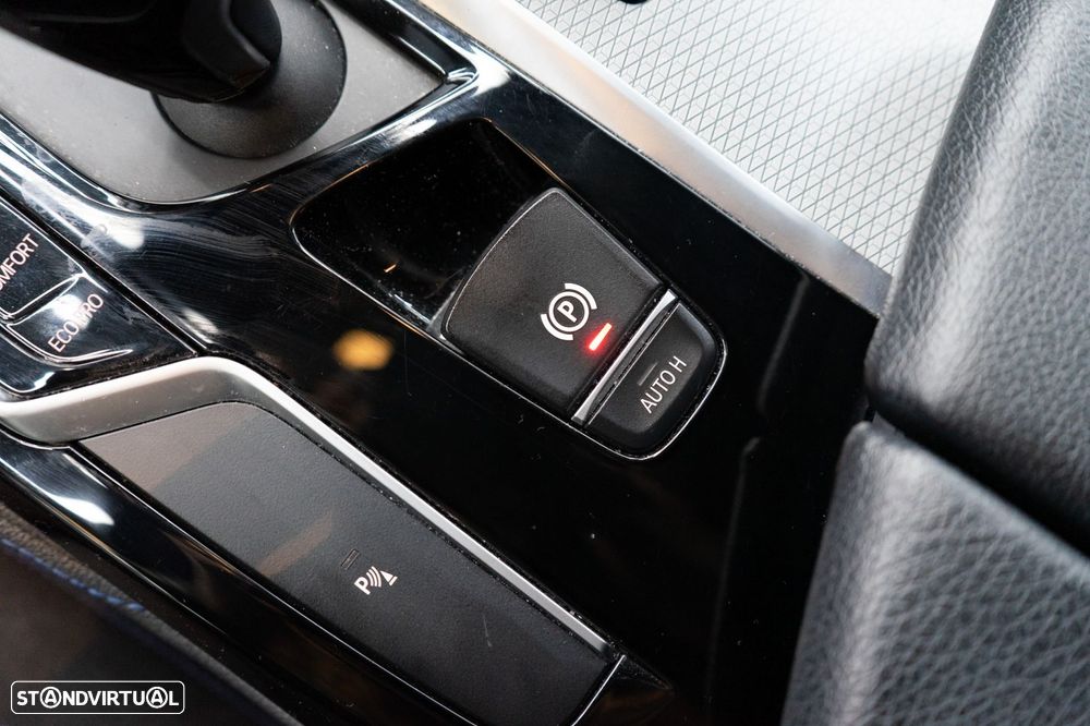 BMW 520 d Pack M Auto - 29