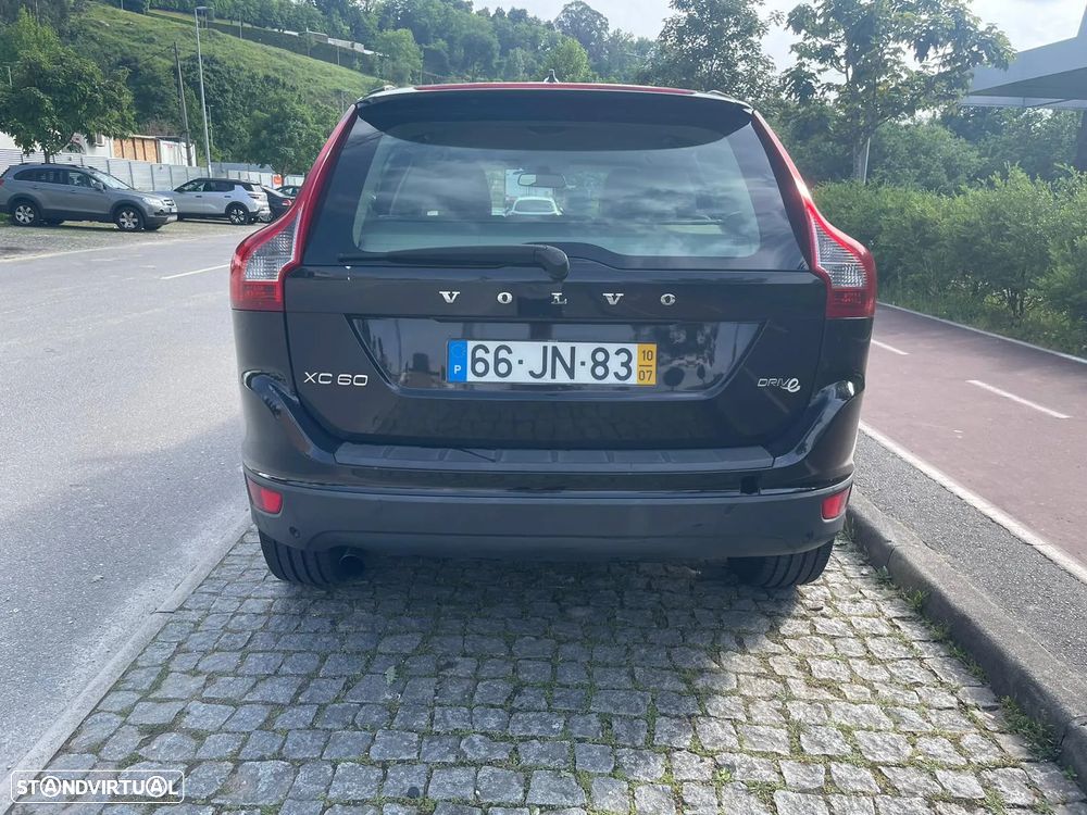 Volvo XC 60 2.0 D3 Drive - 6