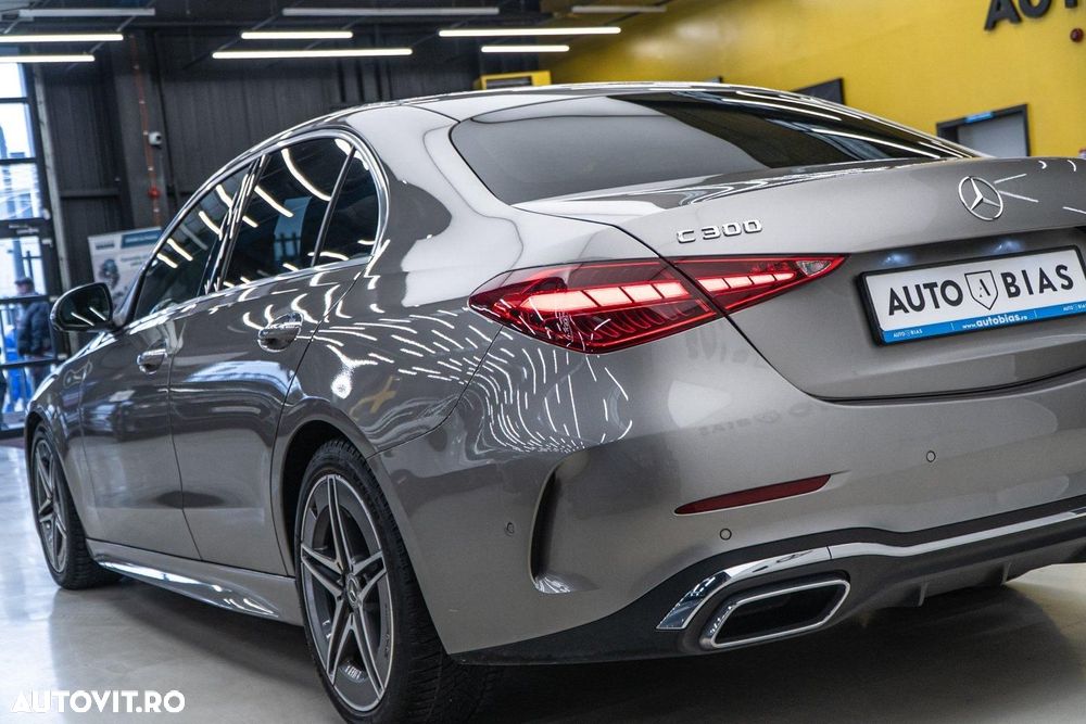 Mercedes-Benz C 300 MHEV 4MATIC - 19
