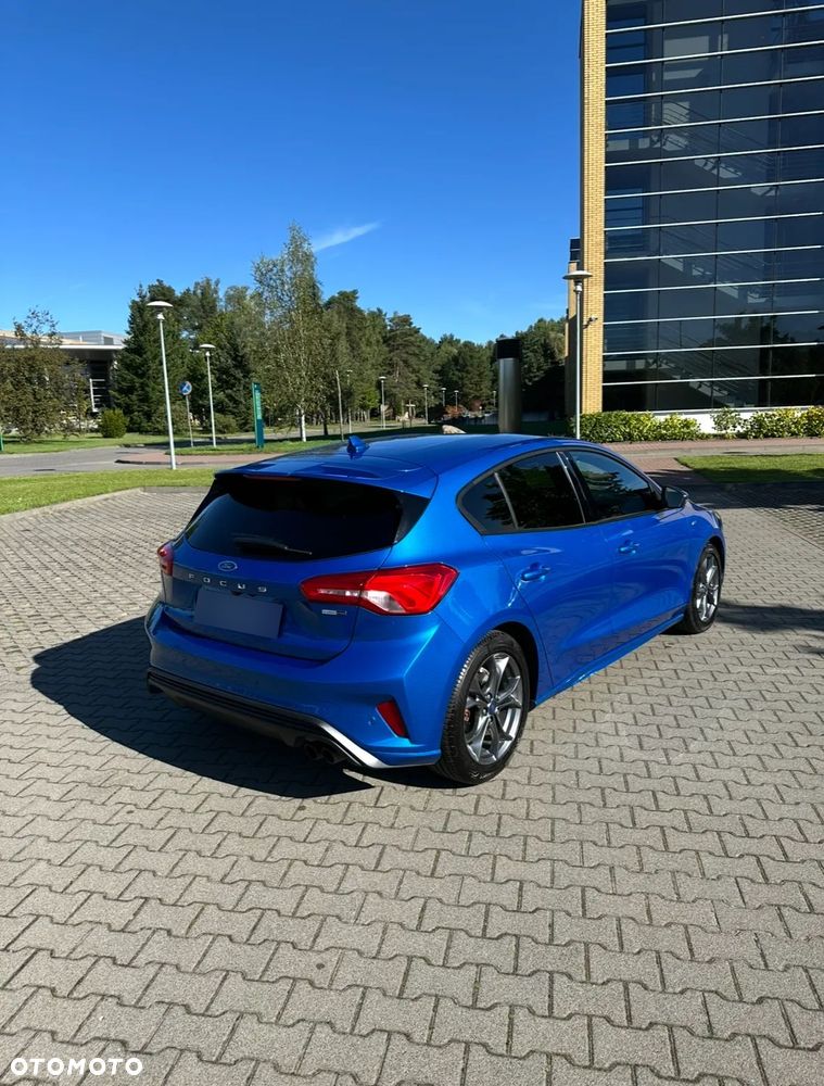 Ford Focus 1.0 EcoBoost mHEV ST-Line X - 6