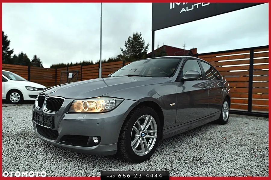 BMW Seria 3 320i Edition Sport - 4