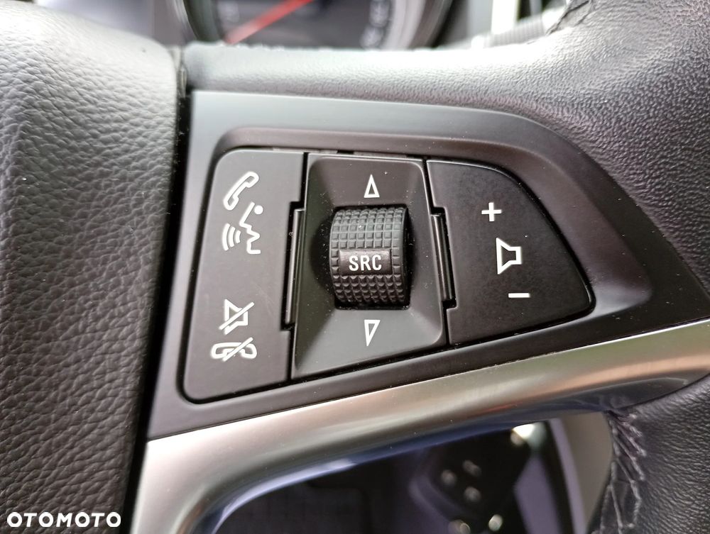 Opel Astra 1.4 Turbo Active - 30