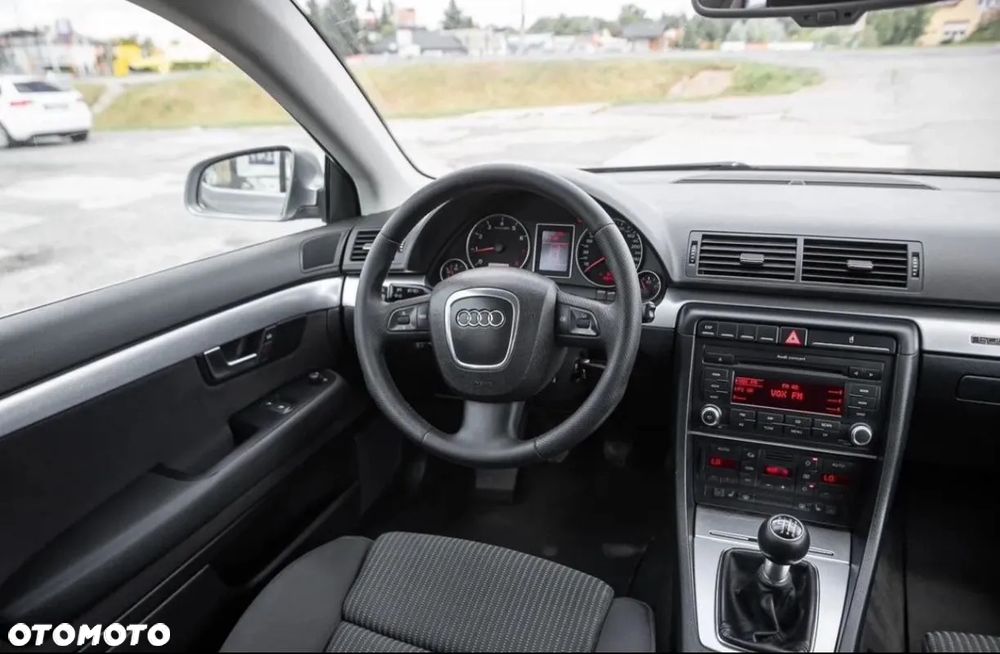Audi A4 - 16