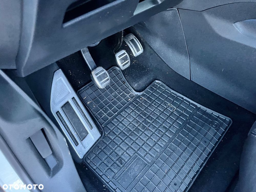 Peugeot 3008 2.0 BlueHDi Crossway S&S - 23