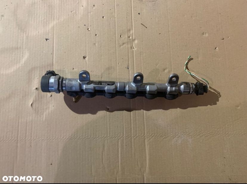 8200610223 listwa wtryskowa 2.0 dci Renault laguna III 3 lift nissan - 1