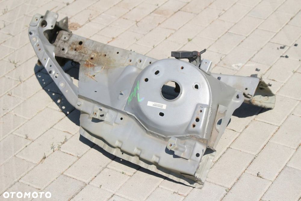 Podłużnica Lewy Przód Fartuch Kielich Altima L32 - 4