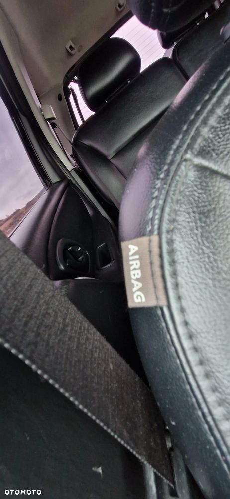 Ford Maverick 3.0 V6 Limited - 24