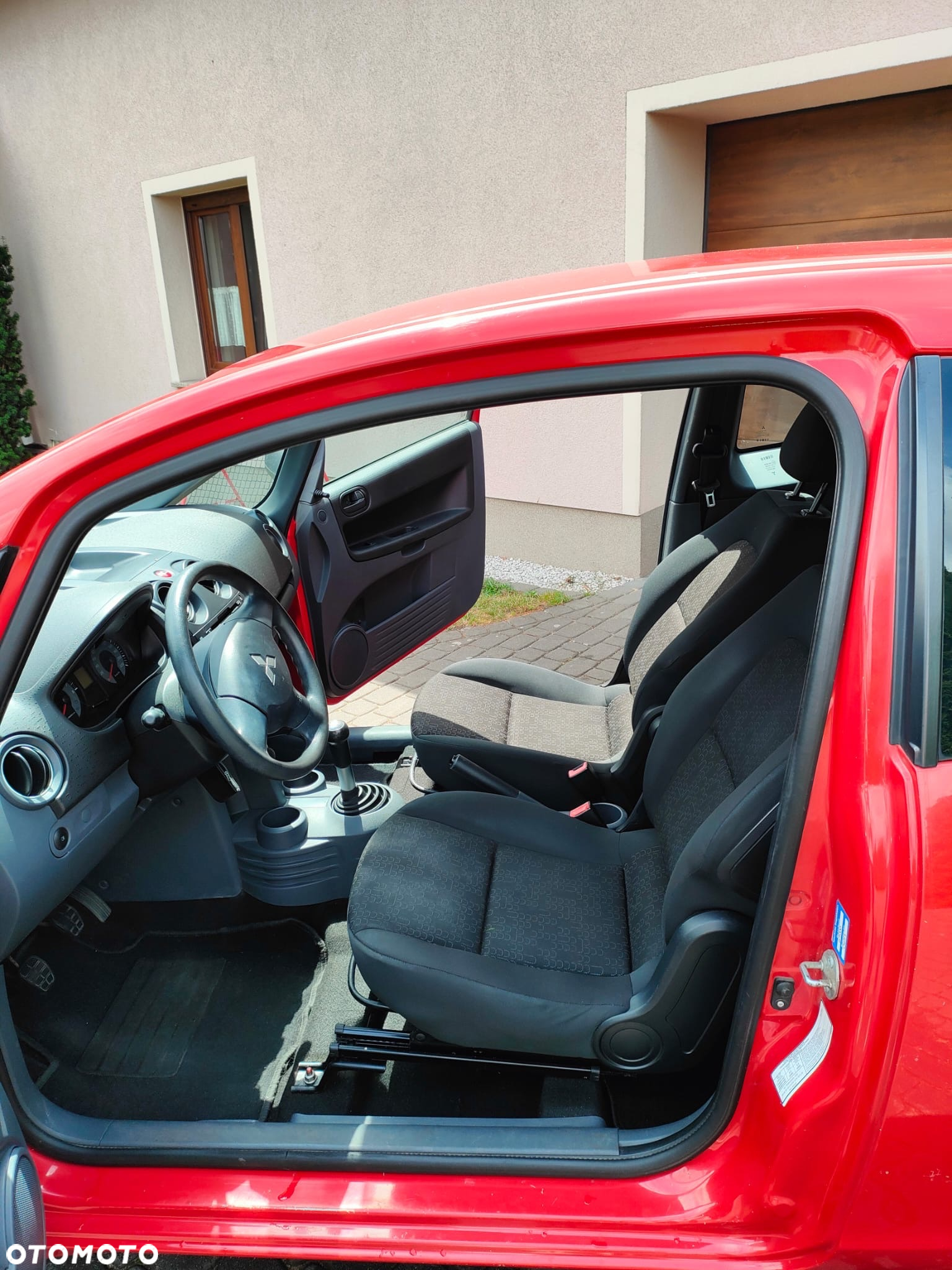 Mitsubishi Colt - 14