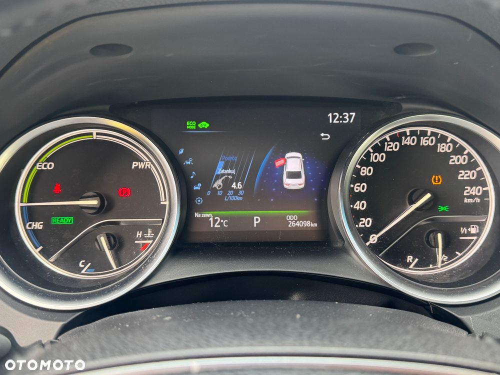 Toyota Camry - 10