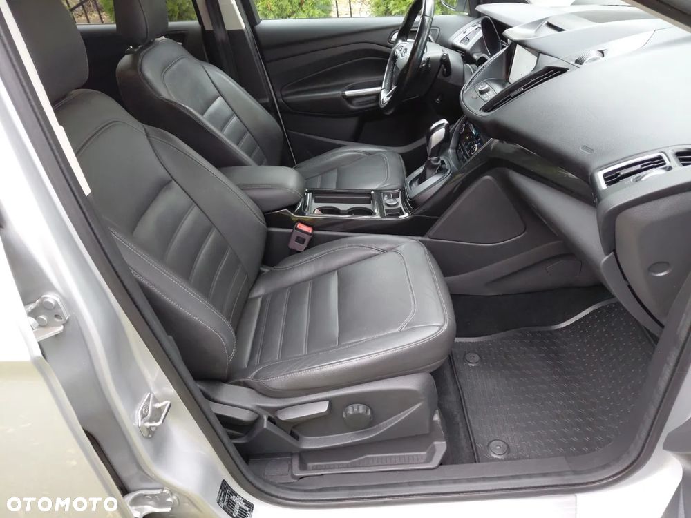 Ford Kuga 2.0 TDCi 4x4 Business Edition - 16