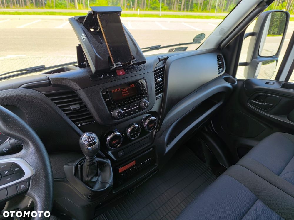 Iveco Daily 70C18 WINDA 1000kg, Sypialnia, 6.50m, 16Palet, 2xFirana + Zsuwany Dach! - 27