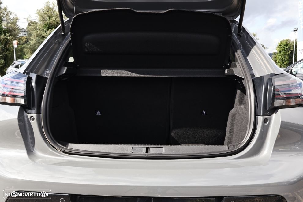 Peugeot 208 1.2 PureTech Allure - 17