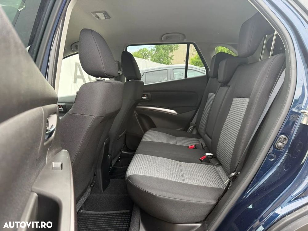Suzuki S-Cross 1.4 Boosterjet 6AT MHEV Passion - 28