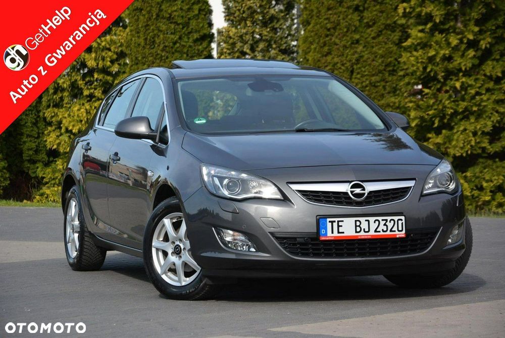 Opel Astra 1.4 Turbo Cosmo - 1