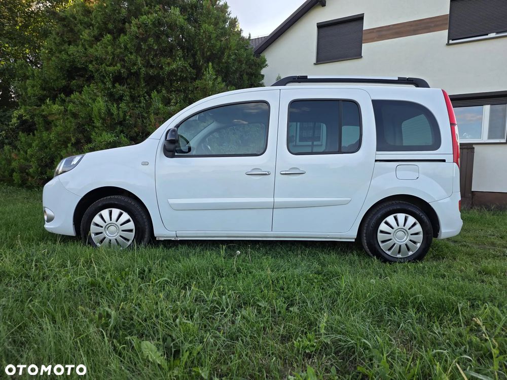 Renault Kangoo ENERGY dCi 110 FAP Start & Stop Luxe - 4
