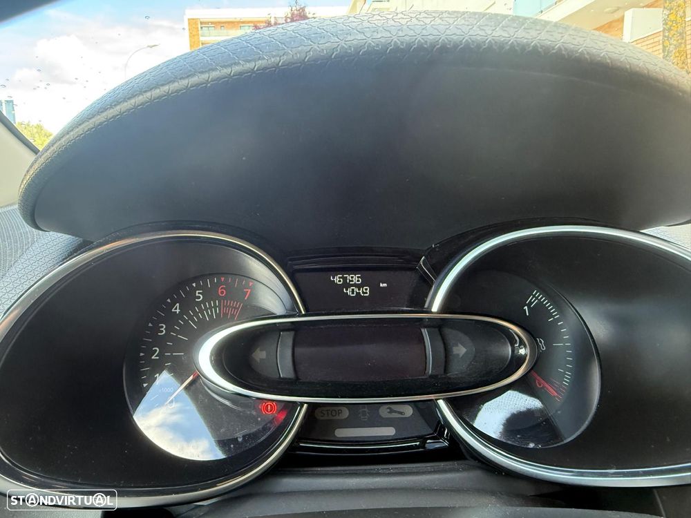 Renault Clio 0.9 TCe Limited Bi-Fuel - 7