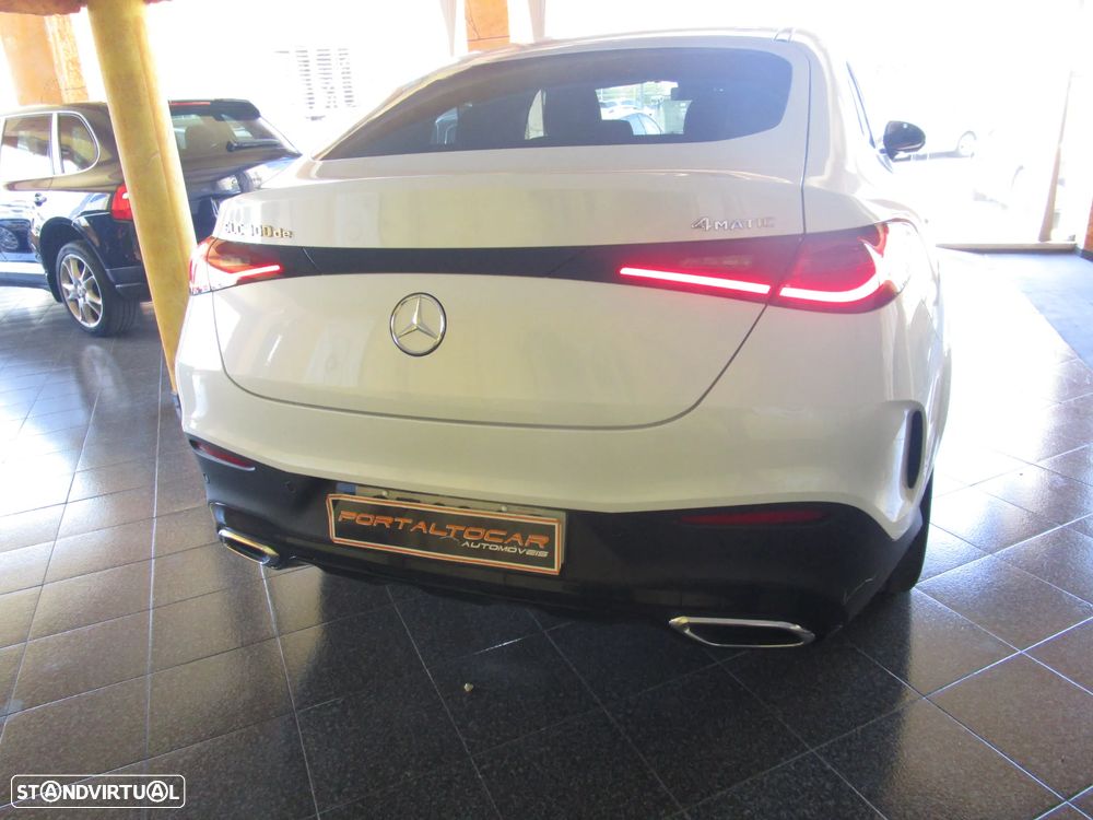 Mercedes-Benz GLC 300 - 53