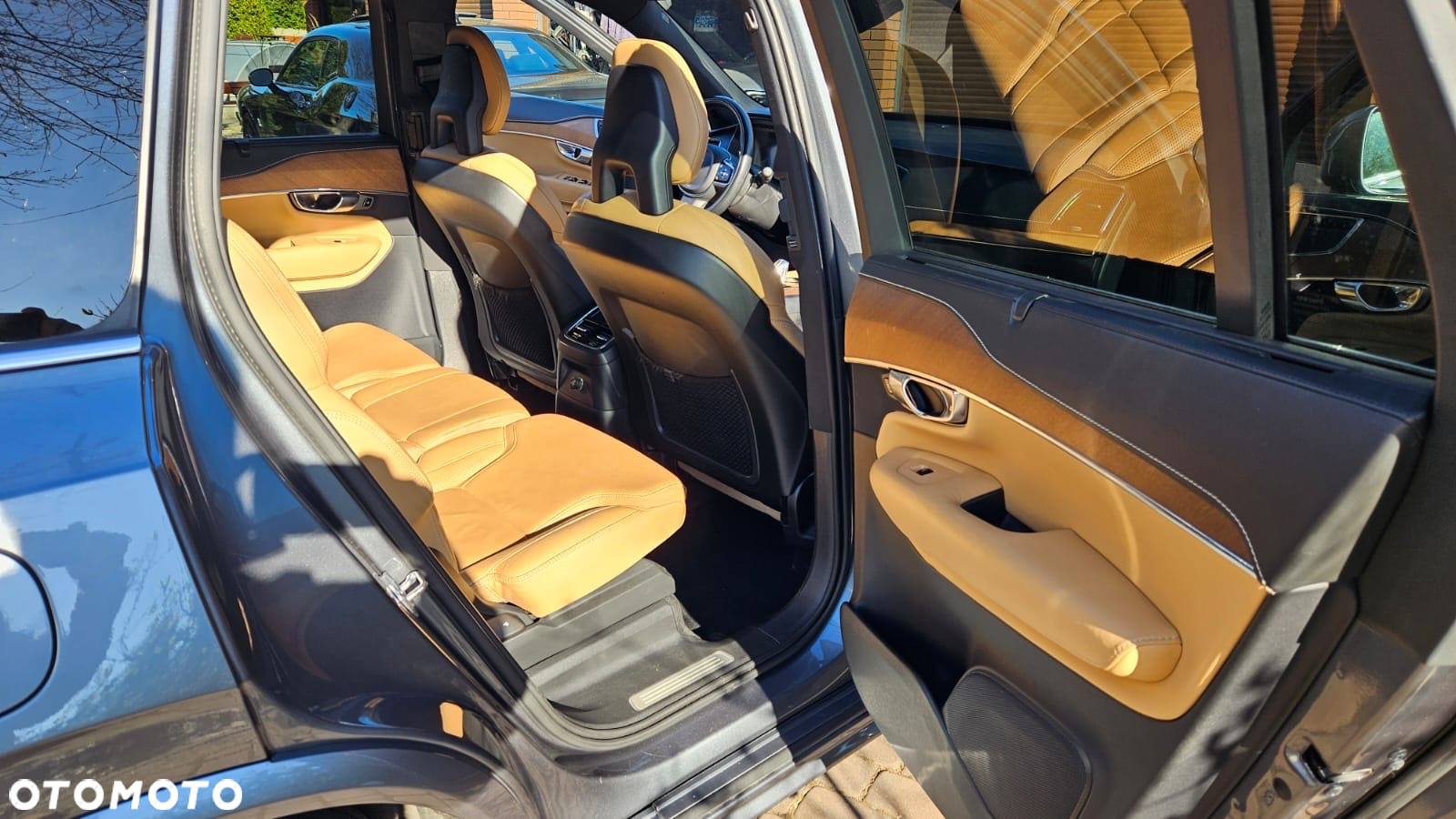 Volvo XC 90 T8 AWD Twin Engine Geartronic Inscription - 36