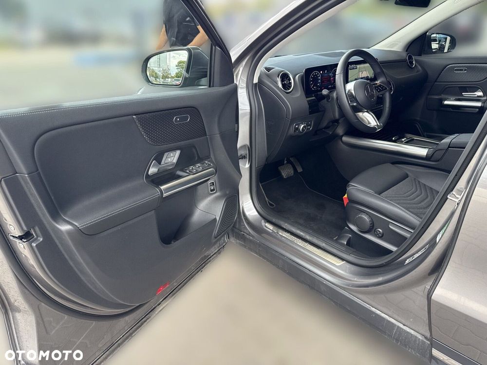 Mercedes-Benz GLA 220 mHEV 4-Matic Progressive 8G-DCT - 10