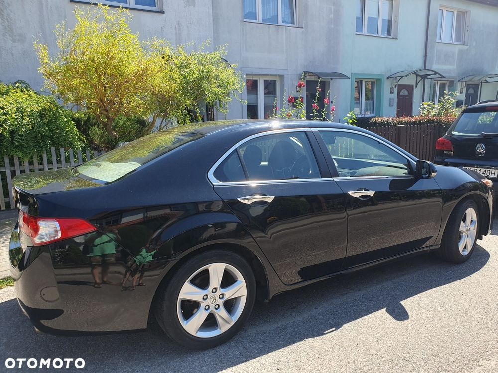 Honda Accord - 4