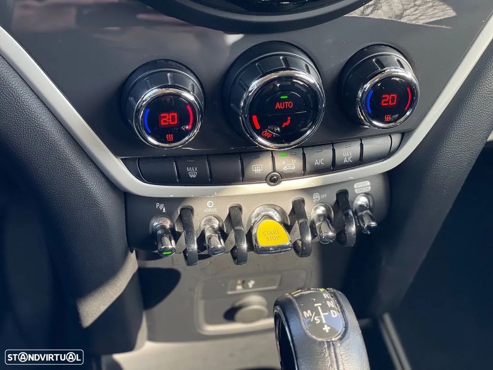 MINI Countryman Cooper SE ALL4 Auto - 19