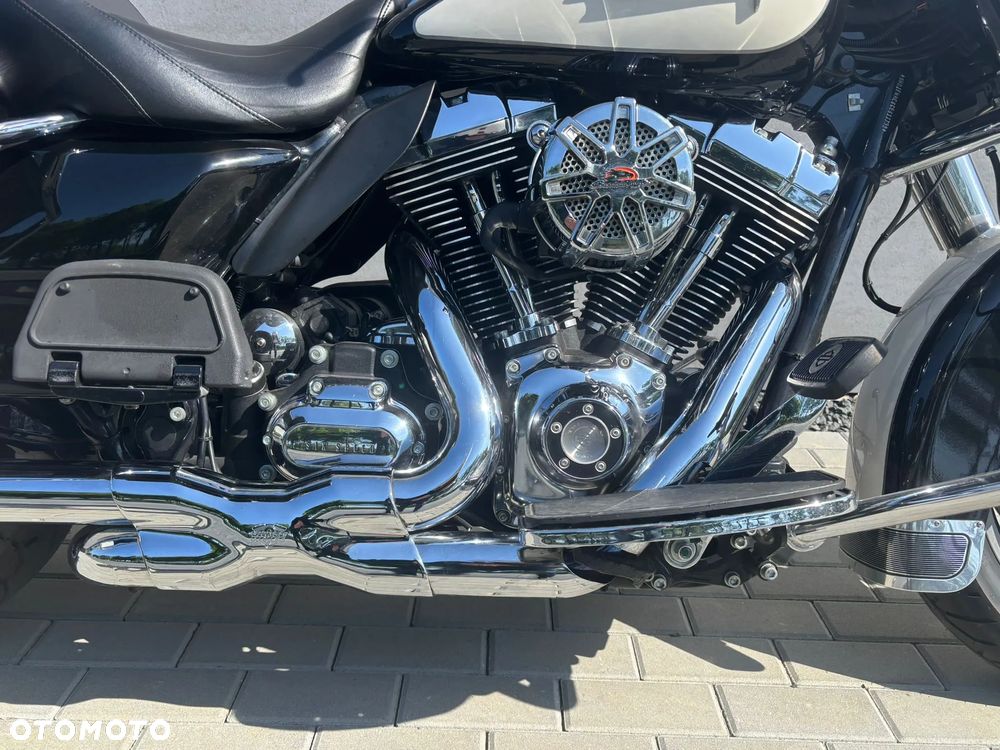 Harley-Davidson Touring Road King - 8