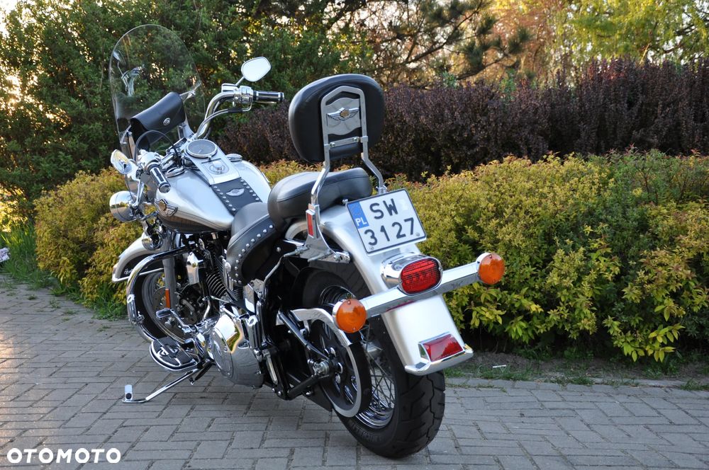 Harley-Davidson Softail Heritage Classic - 22
