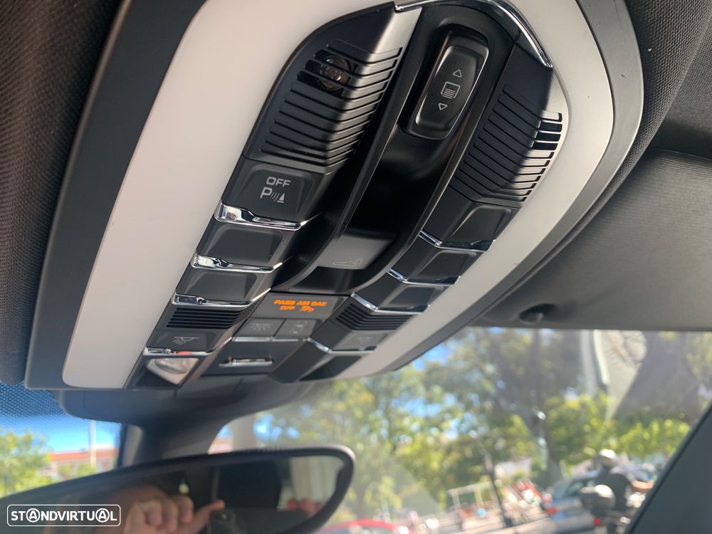 Porsche Cayenne Platinum Edition - 16