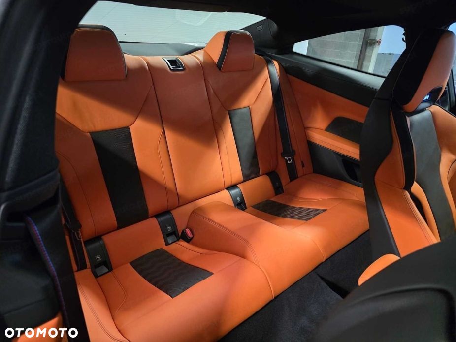 BMW M4 Competition M xDrive - 15