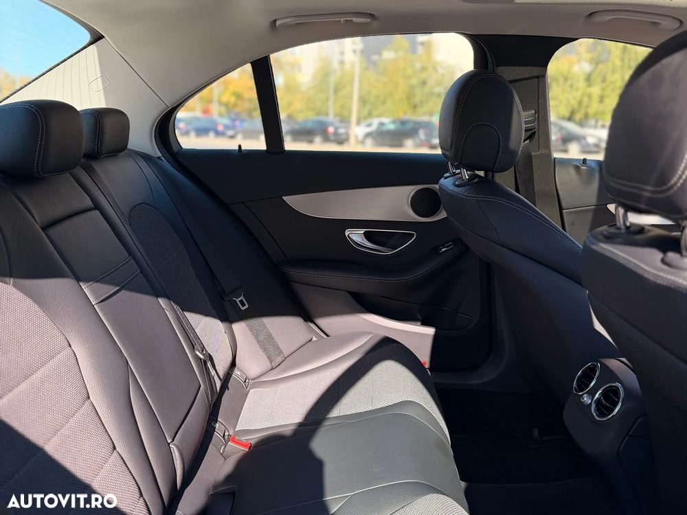 Mercedes-Benz C 200 4MATIC 7G-TRONIC - 15