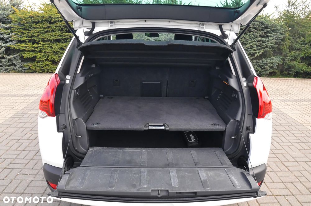 Peugeot 3008 1.6 BlueHDi Style S&S - 35