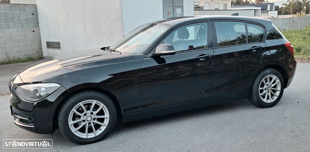 BMW 118 d Sport Line - 4