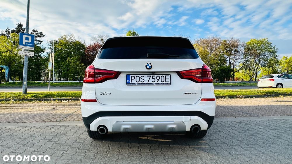 BMW X3 xDrive30i xLine sport - 30