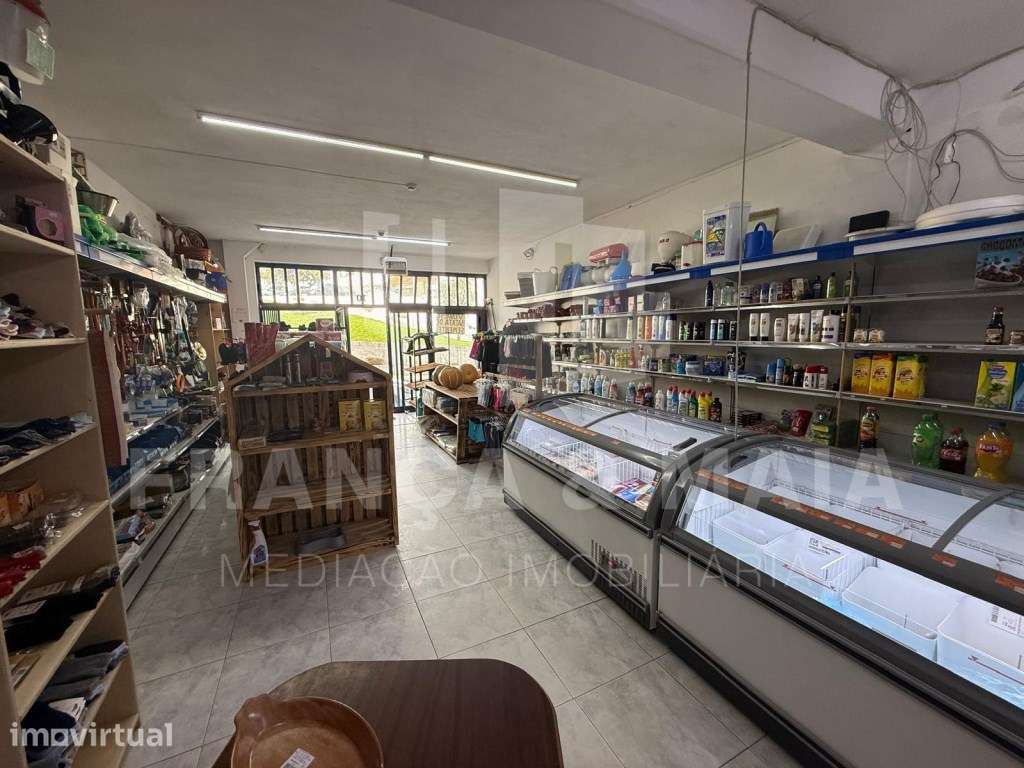 Loja com excelente localização em Vila Nova de Gaia - VILAR DE ANDO... - Grande imagem: 2/15
