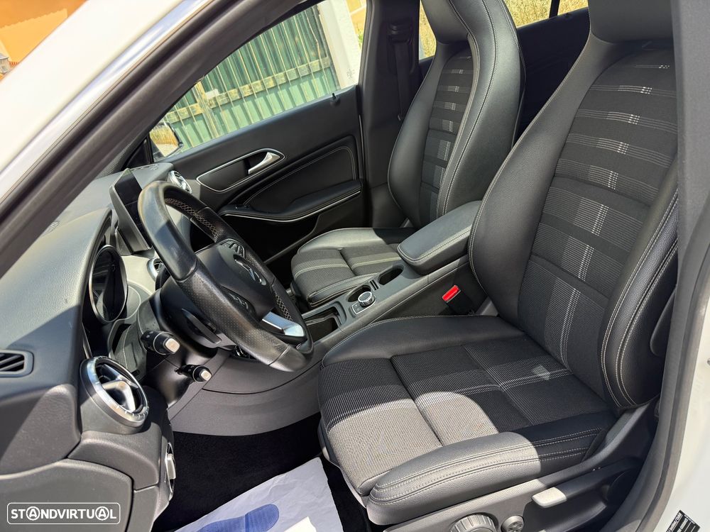 Mercedes-Benz CLA 200 d Shooting Brake AMG Line Aut. - 26