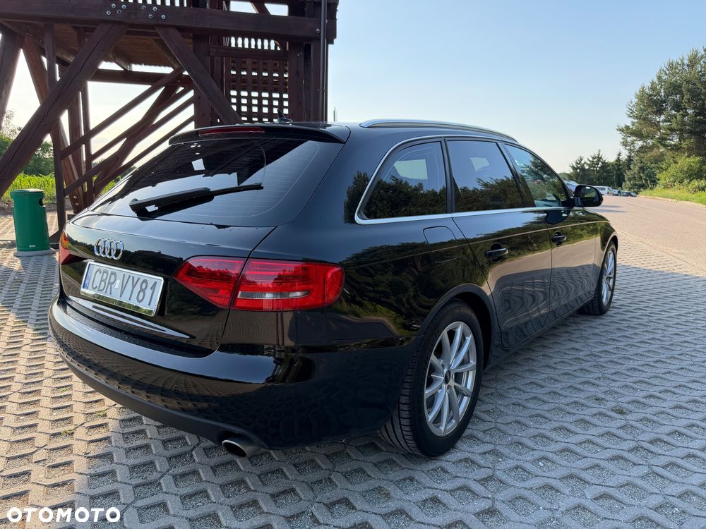 Audi A4 Avant 3.0 TDI DPF clean diesel quattro tiptron Attraction - 5