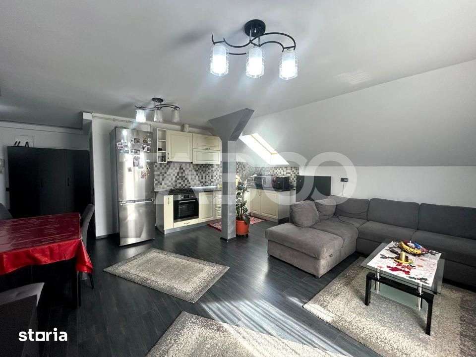 Apartament 3 camere de vanzare decomandat 72mpu zona Brana Selimbar — fotografia 1