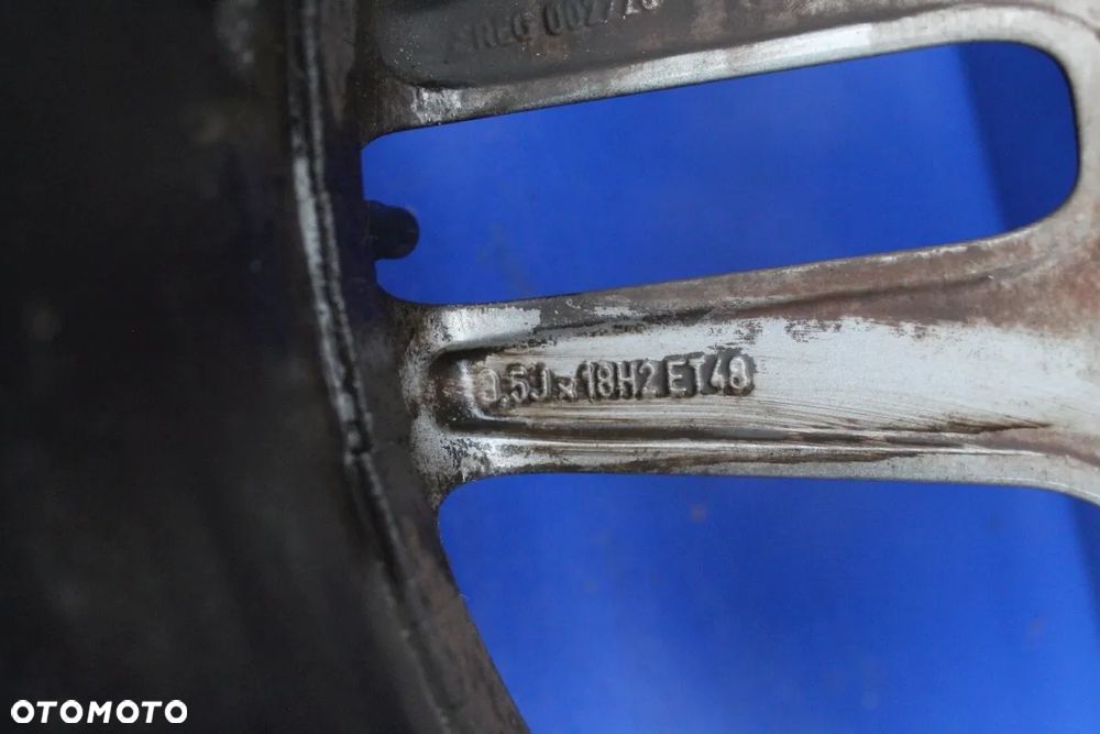 Felga aluminiowa AMG 18" OE Mercedes W212 Lift 9Jx18H2 ET54 A2124010400 lub 8.5Jx18H2 ET48 A2124010300 - 30