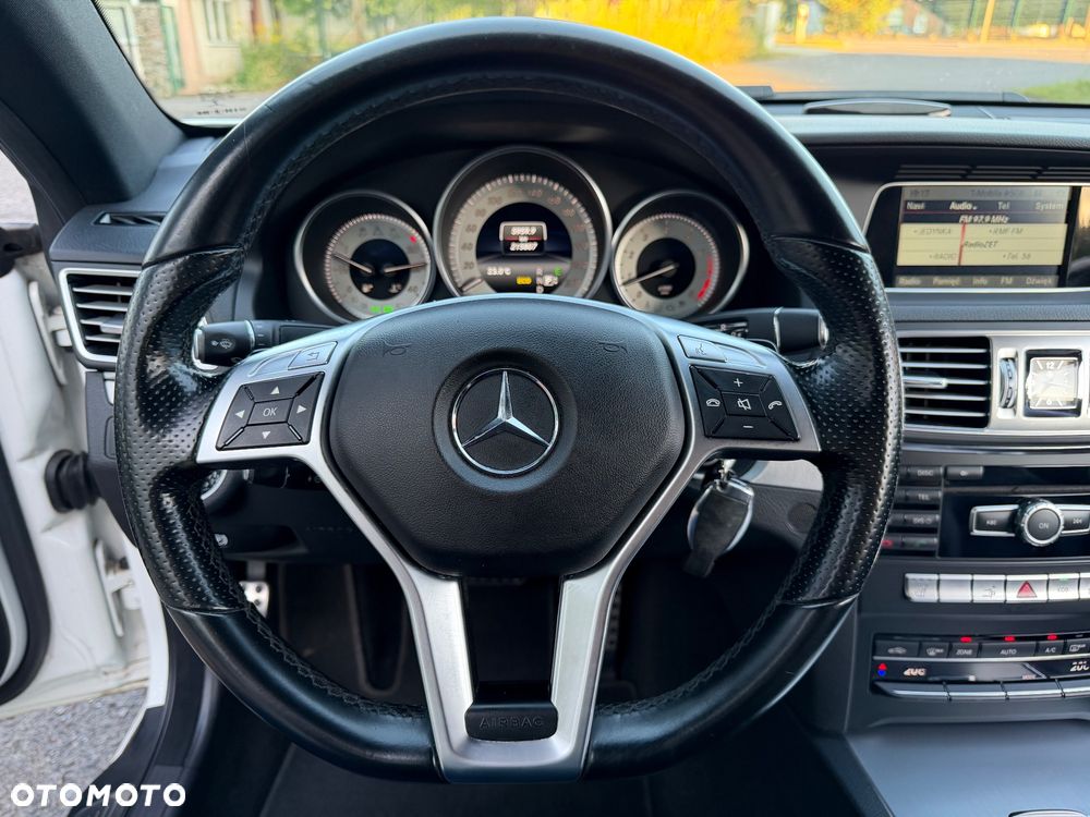 Mercedes-Benz Klasa E 250 7G-TRONIC - 14