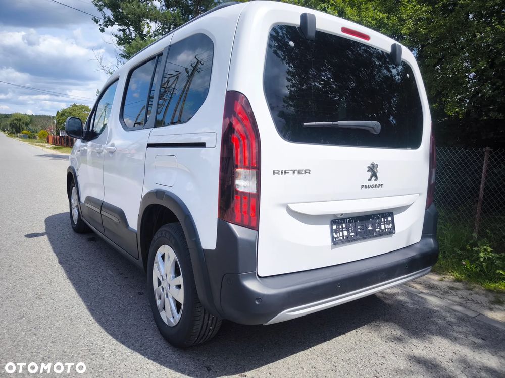 Peugeot Rifter 1.5 BlueHDI GT Line S&S - 4