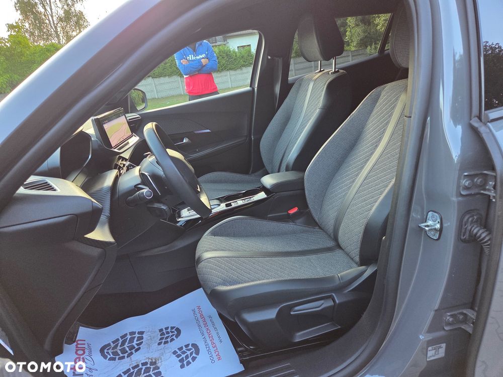Peugeot 2008 1.2 PureTech Allure Pack S&S EAT8 - 39