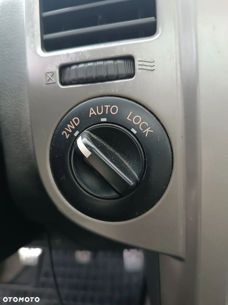Nissan X-Trail 2.0 Sport + - 8
