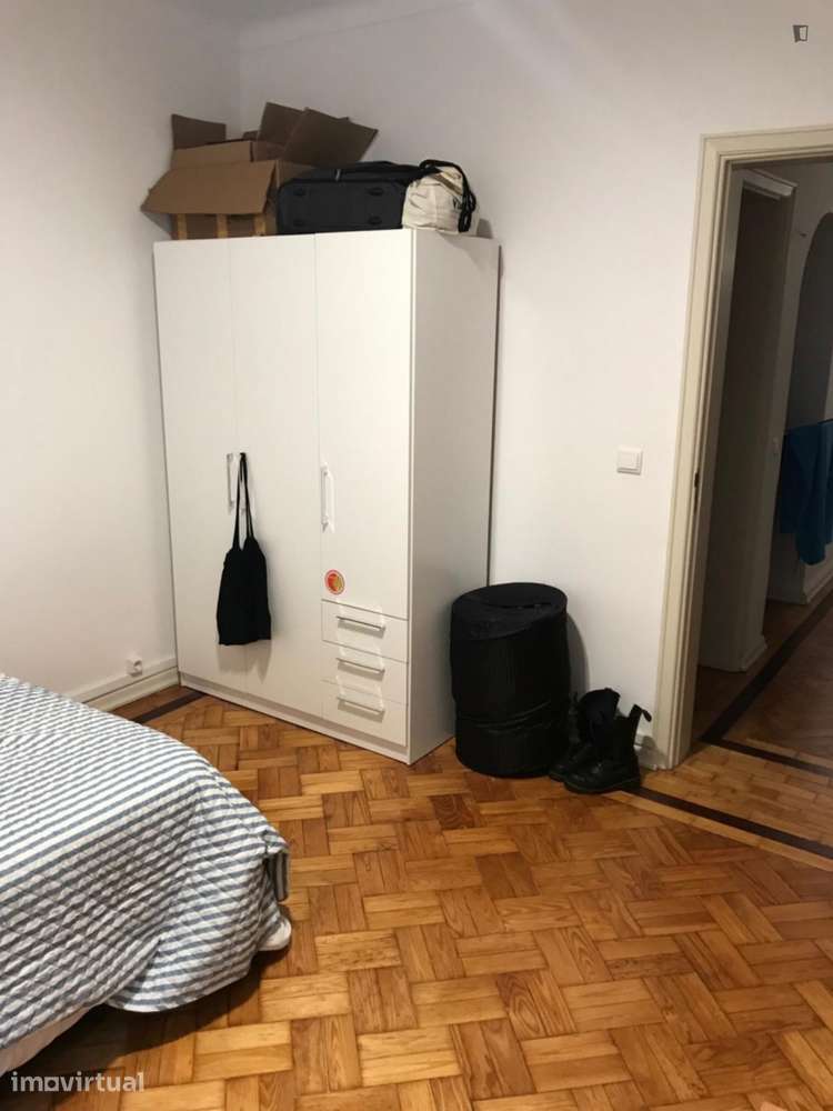 Quarto - localizado em  Coimbra - Grande imagem: 2/12