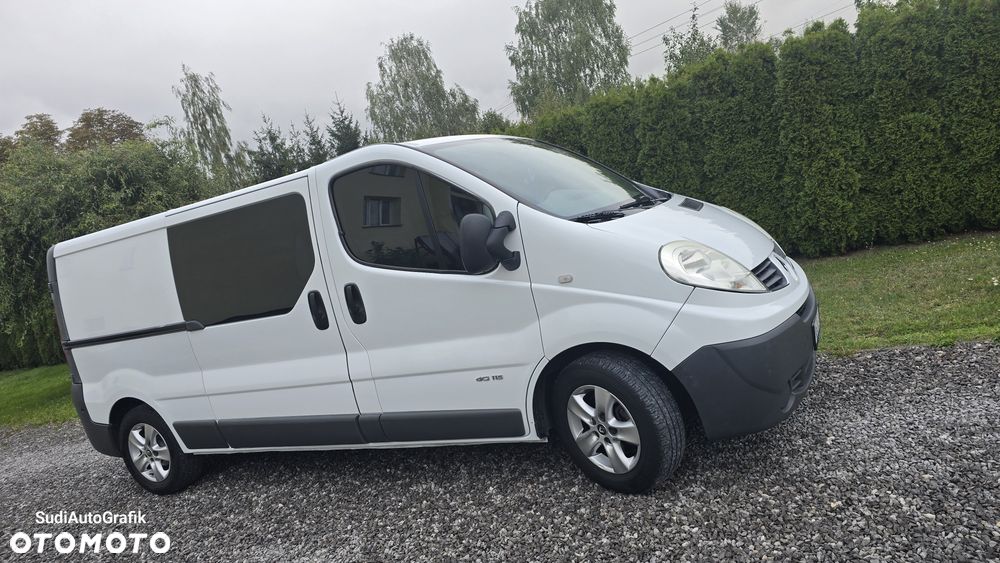 Renault Trafic - 1