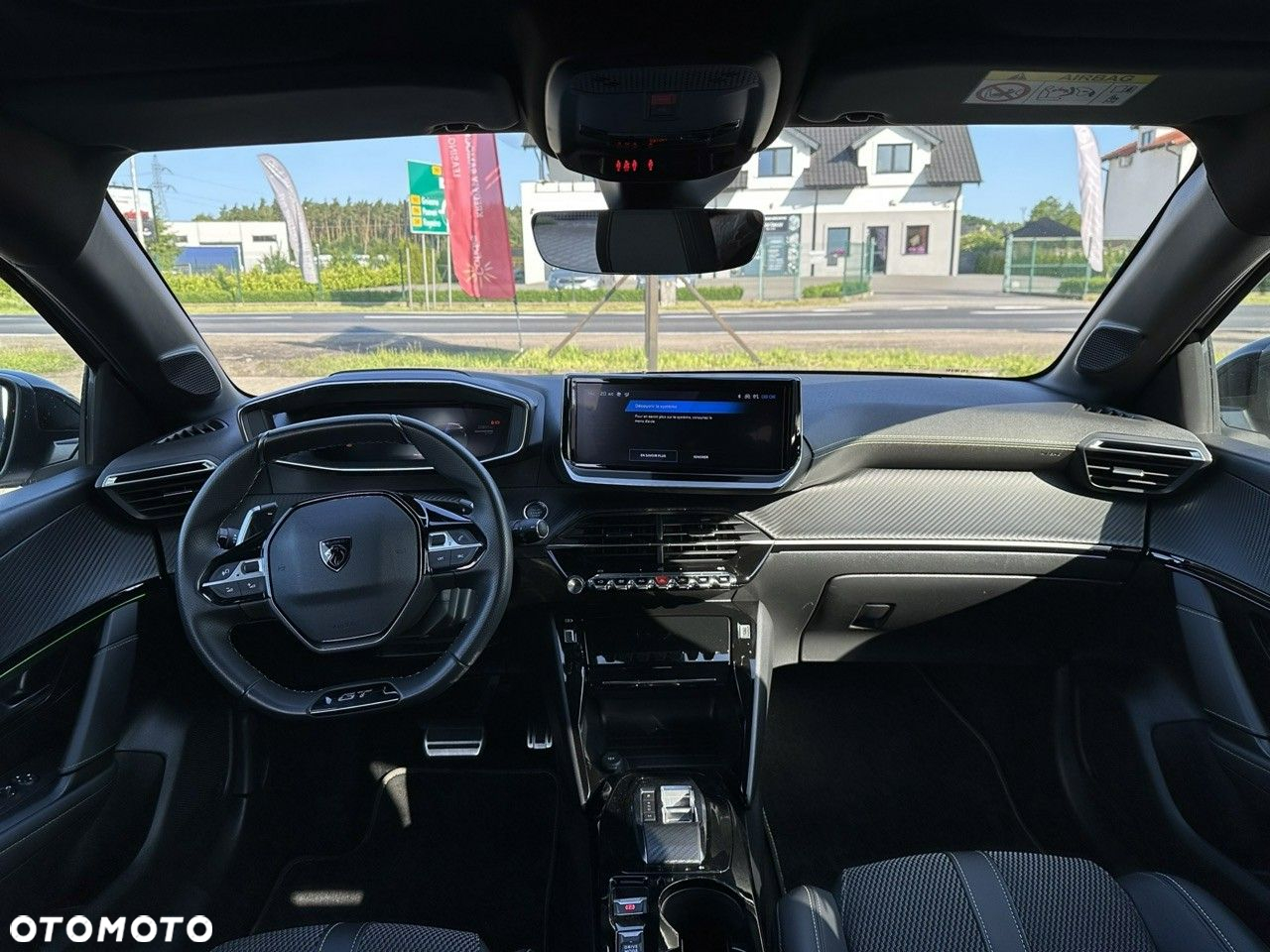 Peugeot 208 1.2 mHEV GT - 17