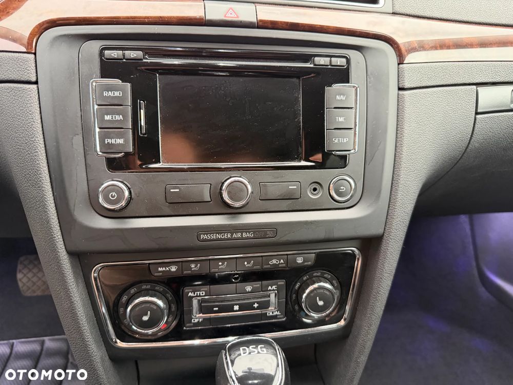 Skoda Superb 1.8 TSI Elegance DSG - 27