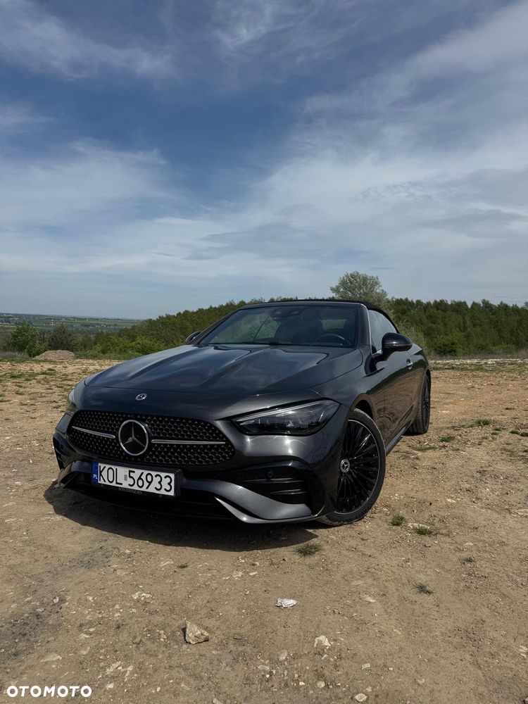 Mercedes-Benz CLE 300 4Matic 9G-TRONIC - 2
