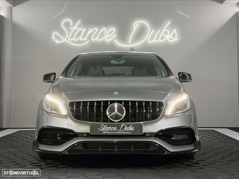 Mercedes-Benz A 180 d AMG Line - 2